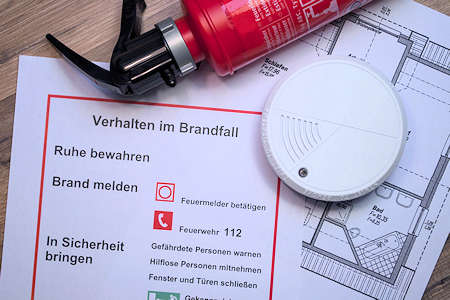 Brandschutz Gericke - Unterweisung von Beschäftigten zum Thema Brandschutz Brandschutz Gericke - Unterweisung von Beschäftigten zum Thema Brandschutz